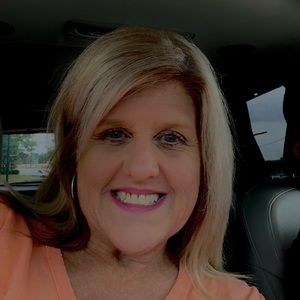 Meet your Posher, Gina